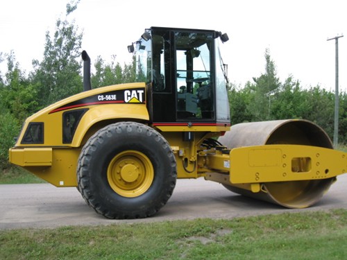 Cat_Comp_0624_500.jpg