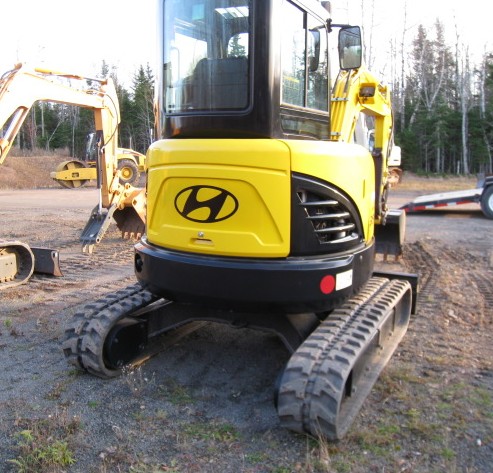 Hyundai_Exc_11_R35_484.jpg