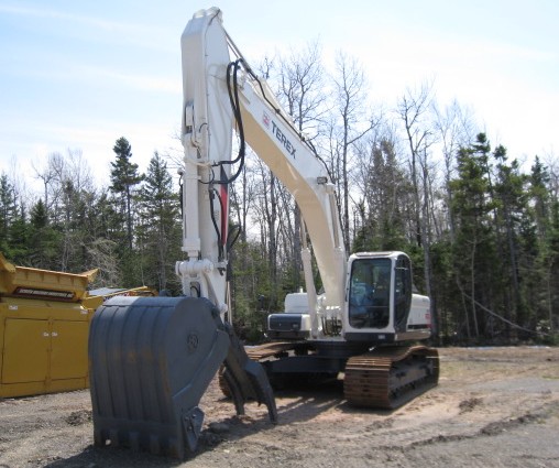 Terex_300_LC-2_May_5_2015_2.jpg