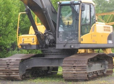 Volvo_290C_LR_2_400.jpg