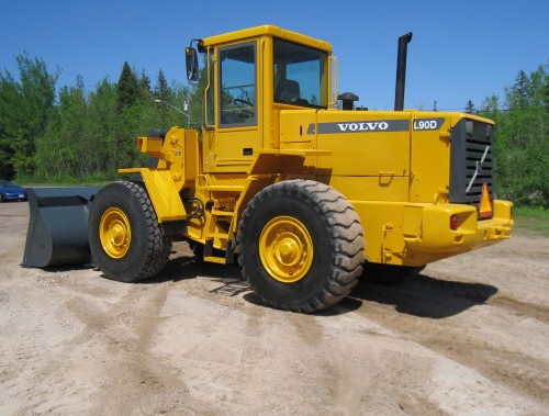 Volvo_L90D_500.jpg